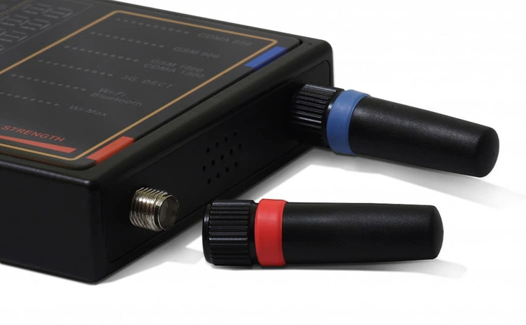 Profesjonalny Wykrywacz Protect 1207i – Multikanałowy Detektor GSM, WiFi, Bluetooth i LTE