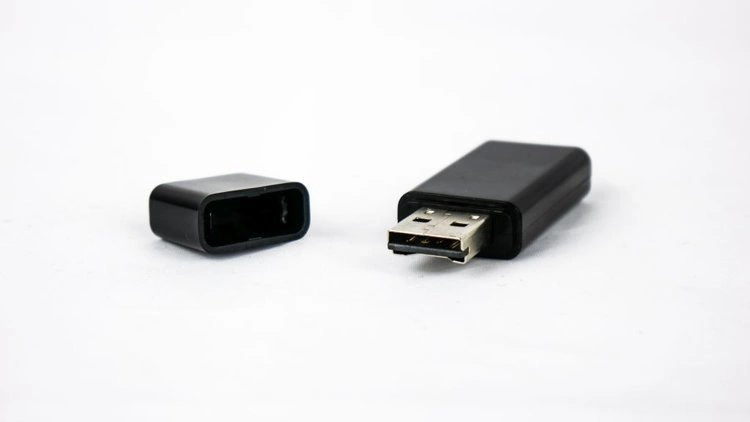 Powystawowy Podsłuch pendrive 64gb UR-01 24h nagrywania 192kbps